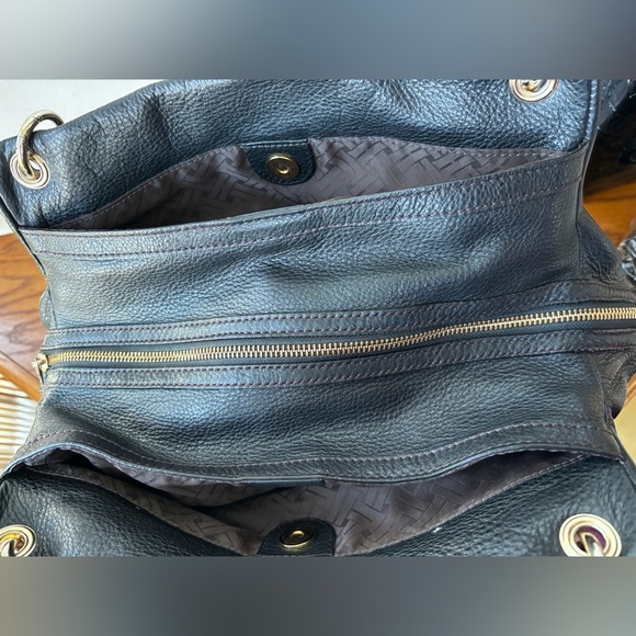 Sale🔥 Authentic Cole Haan Shoulder Bag - Picture 6 of 9